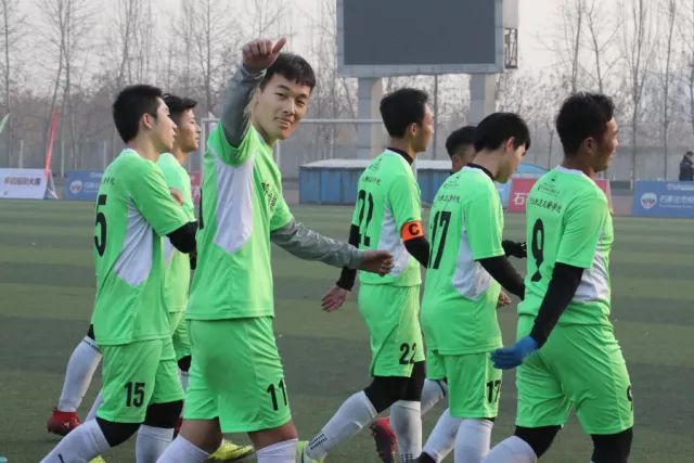 杜兰特37分太阳胜骑士 东契奇三双独行侠擒牛