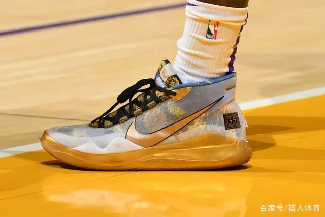 罗伯逊：每场比赛斯洛特都会改变球员职责